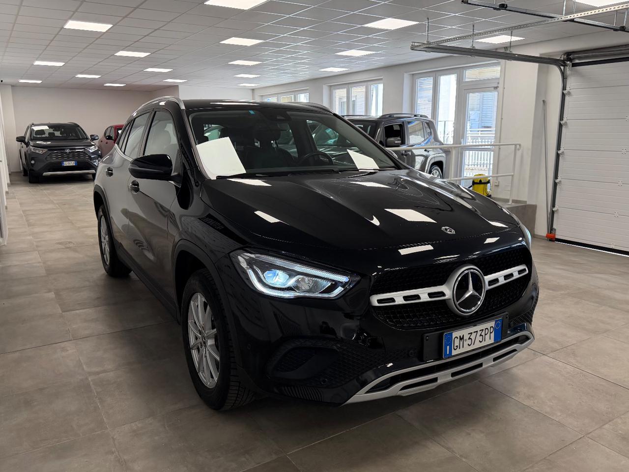 MERCEDES-BENZ GLA 200 d Automatic Executive - 3