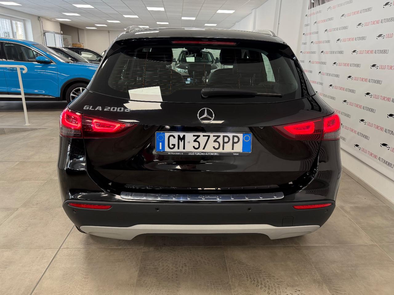 MERCEDES-BENZ GLA 200 d Automatic Executive - 5