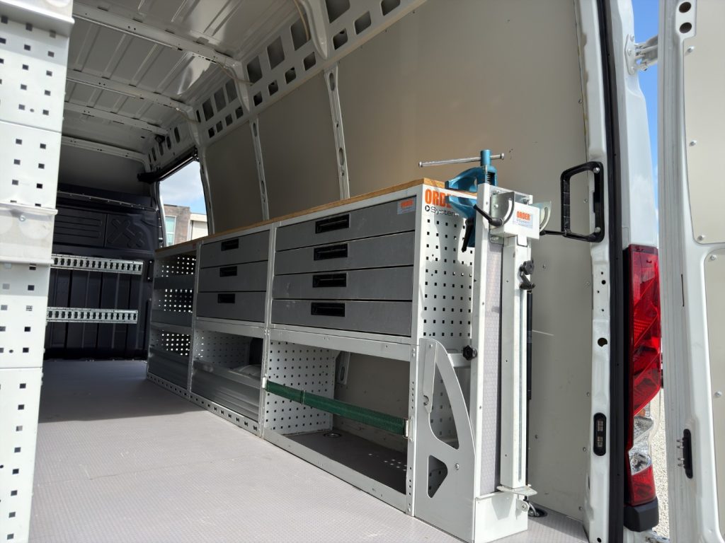 IVECO Daily 60C18 OFFICINA MOBILE - 16
