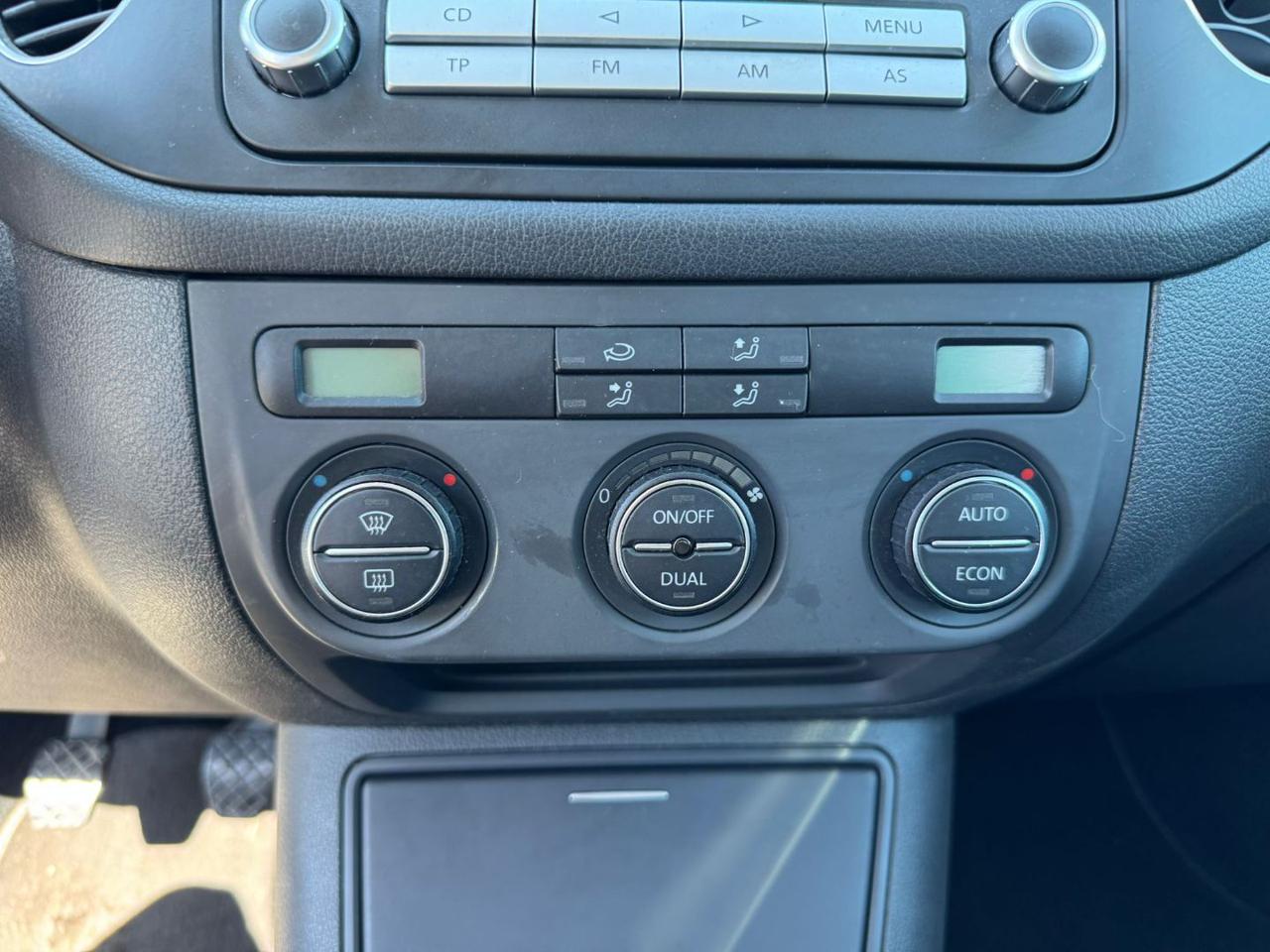 VOLKSWAGEN Golf Plus 1.9 TDI Comfortline - 10