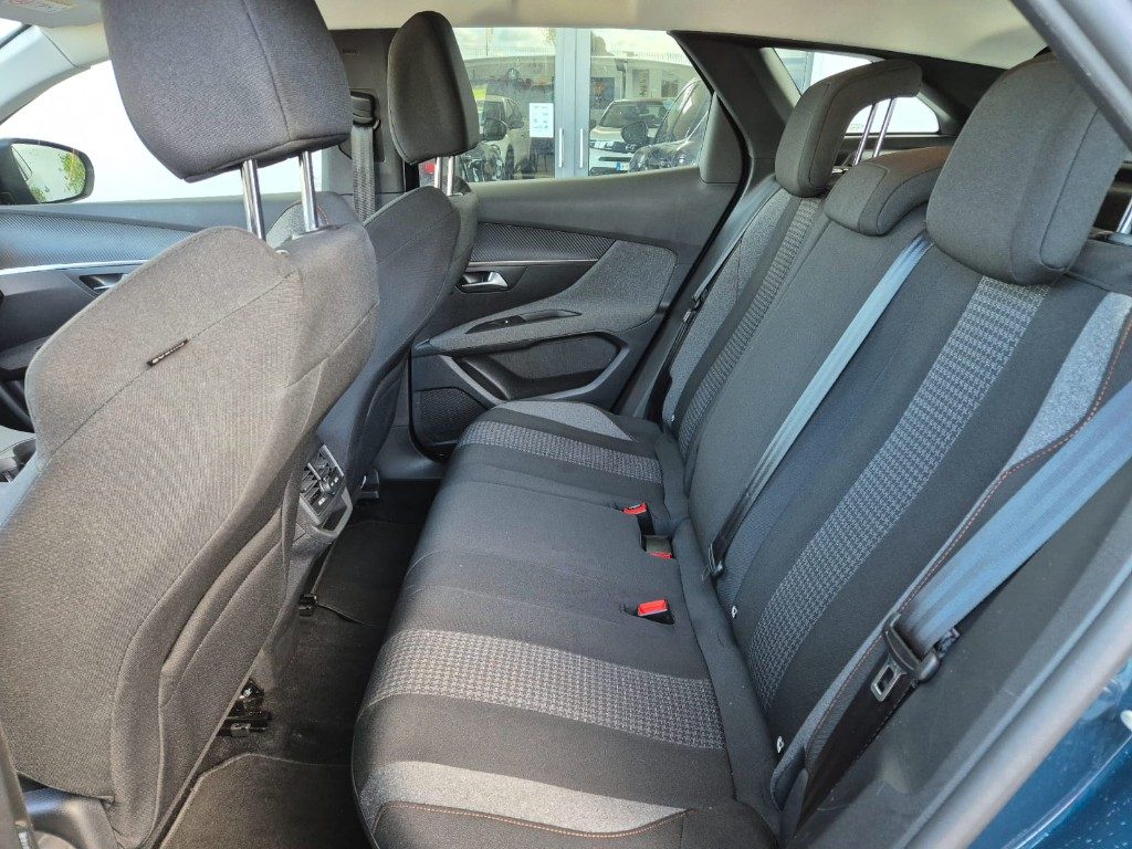 PEUGEOT 3008 BlueHDi 130 S&S EAT8 Active Pack - 8