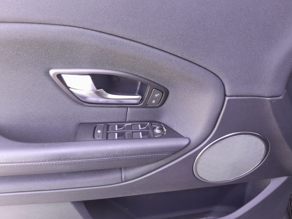 LAND ROVER Range Rover Evoque 2.0 D180 S AWD auto - 19