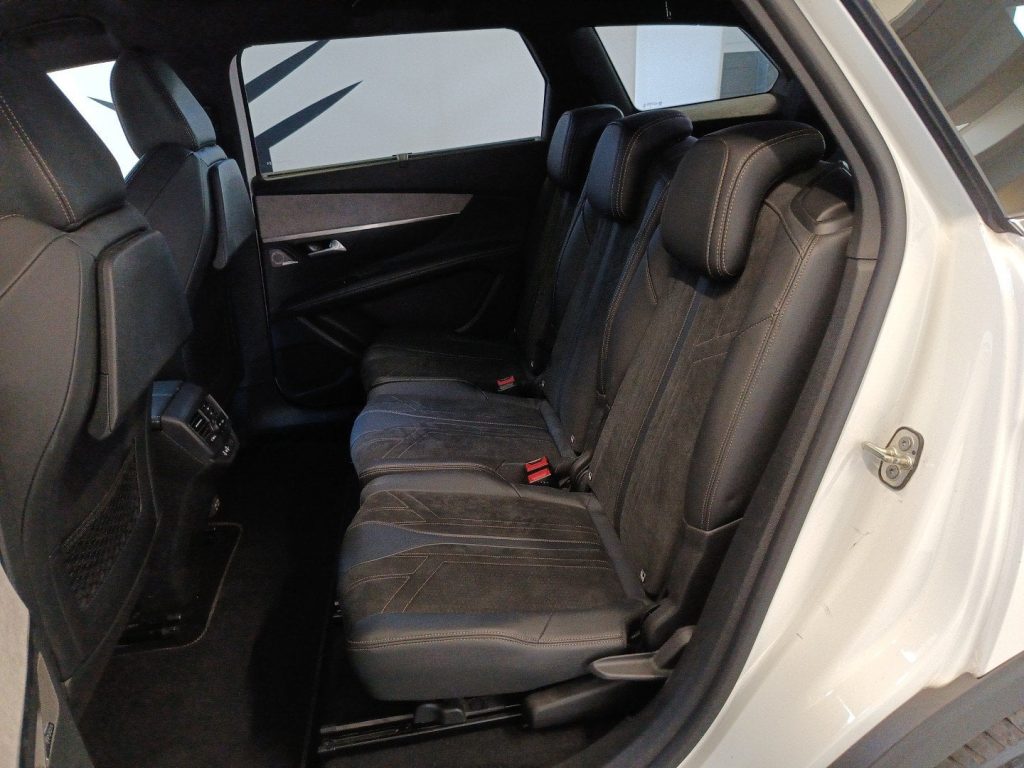 PEUGEOT 5008 1.5 bluehdi GT Pack s&s 130cv eat8 - 9