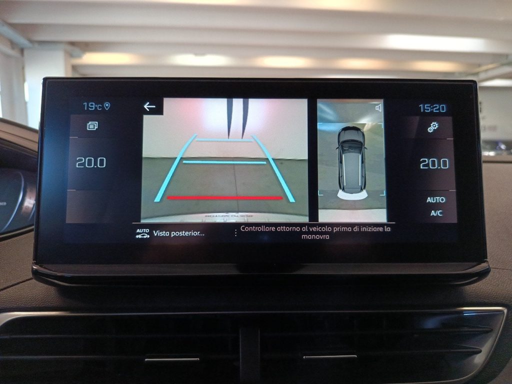 PEUGEOT 5008 1.5 bluehdi GT Pack s&s 130cv eat8 - 17