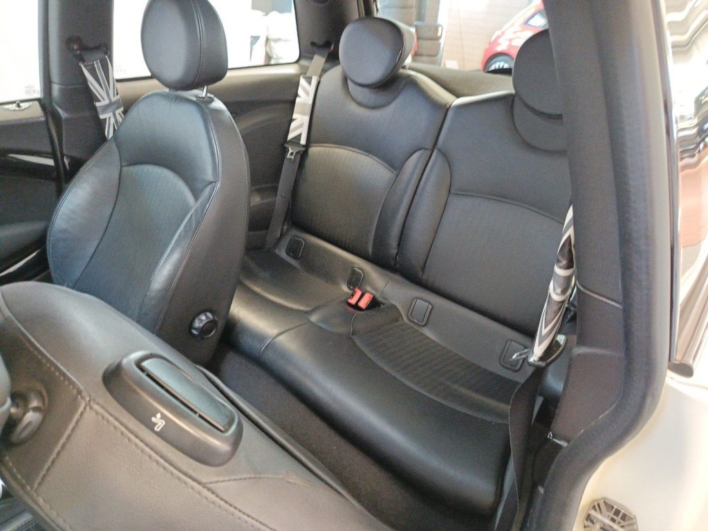 MINI One Mini 1.6 One s/clima 98cv - 9