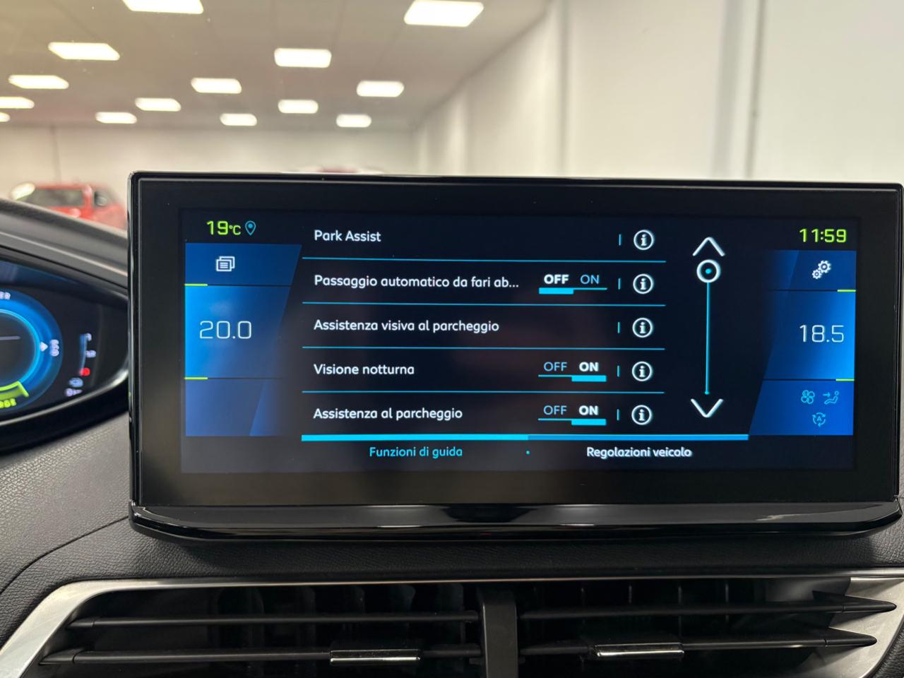 PEUGEOT 3008 Hybrid 225 e-EAT8 GT Pack IVA ESPOSTA - 20