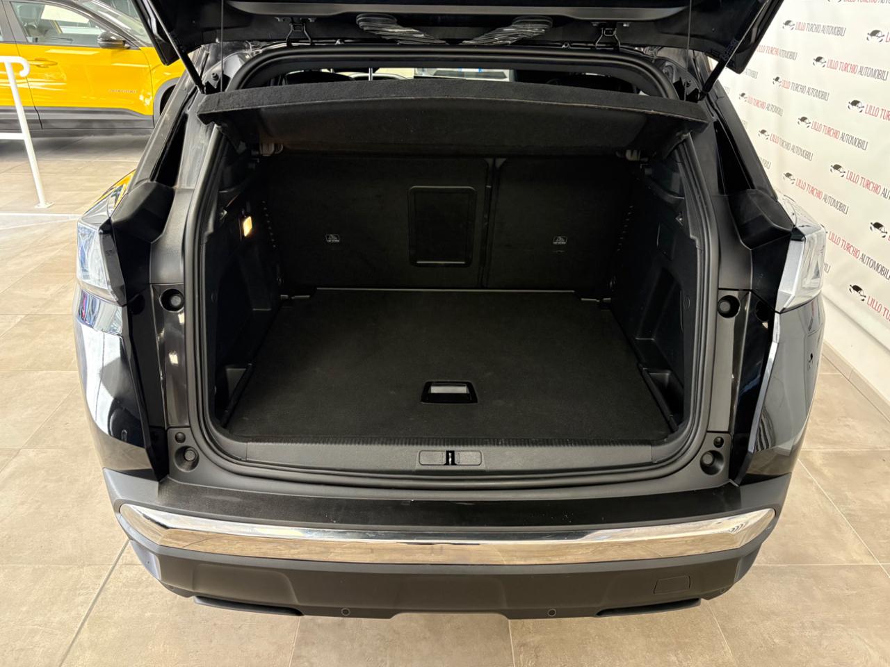 PEUGEOT 3008 BlueHDi 130 S&S EAT8 Allure Pack - 26