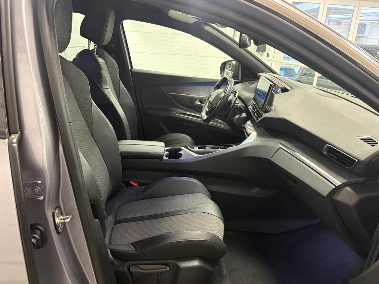 PEUGEOT 5008 BlueHDi 130 S&S EAT8 Allure Pack 7 POSTI FULL LED - 22