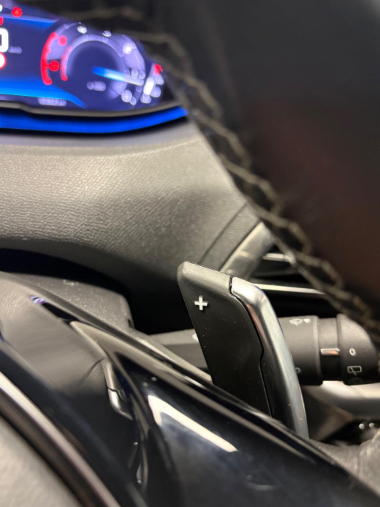 PEUGEOT 5008 BlueHDi 130 S&S EAT8 Allure Pack 7 POSTI FULL LED - 11