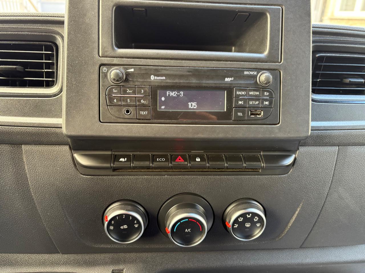 RENAULT Master T33 2.3 dCi 135 PM-TM Furgone Start €18500 +IVA - 16