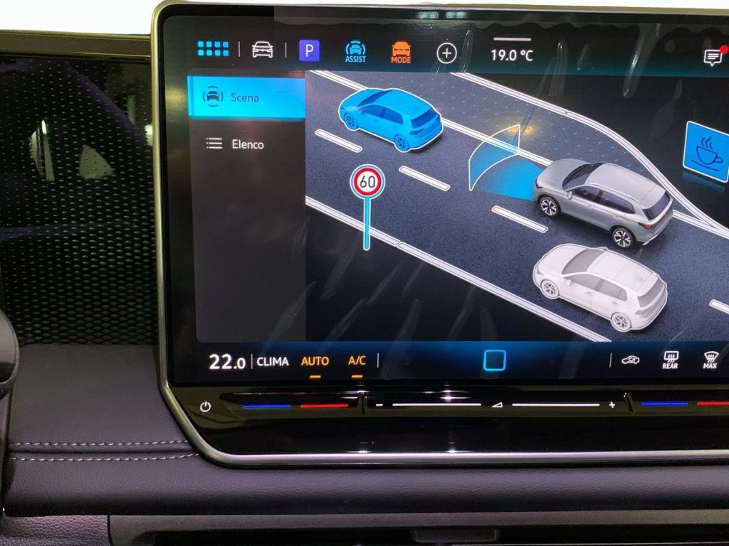 VOLKSWAGEN Tiguan Nuova Tiguan Edition Plus 1.5 eTSI ACT 110 kW (150 - 13