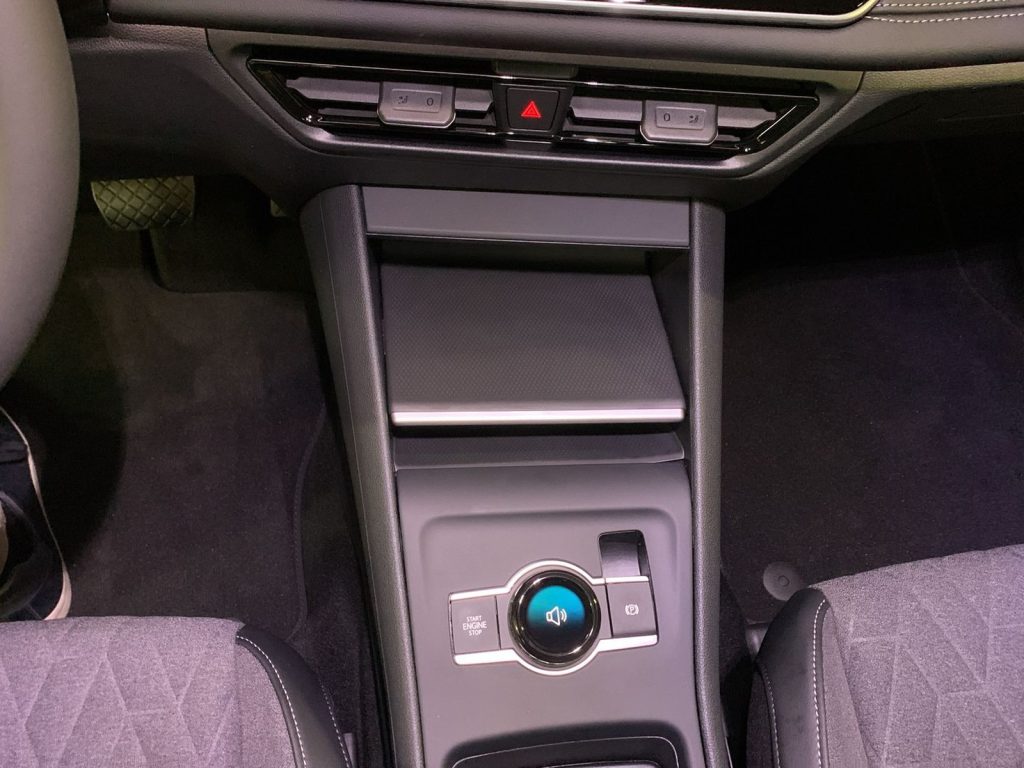 VOLKSWAGEN Tiguan Nuova Tiguan Edition Plus 1.5 eTSI ACT 110 kW (150 - 16