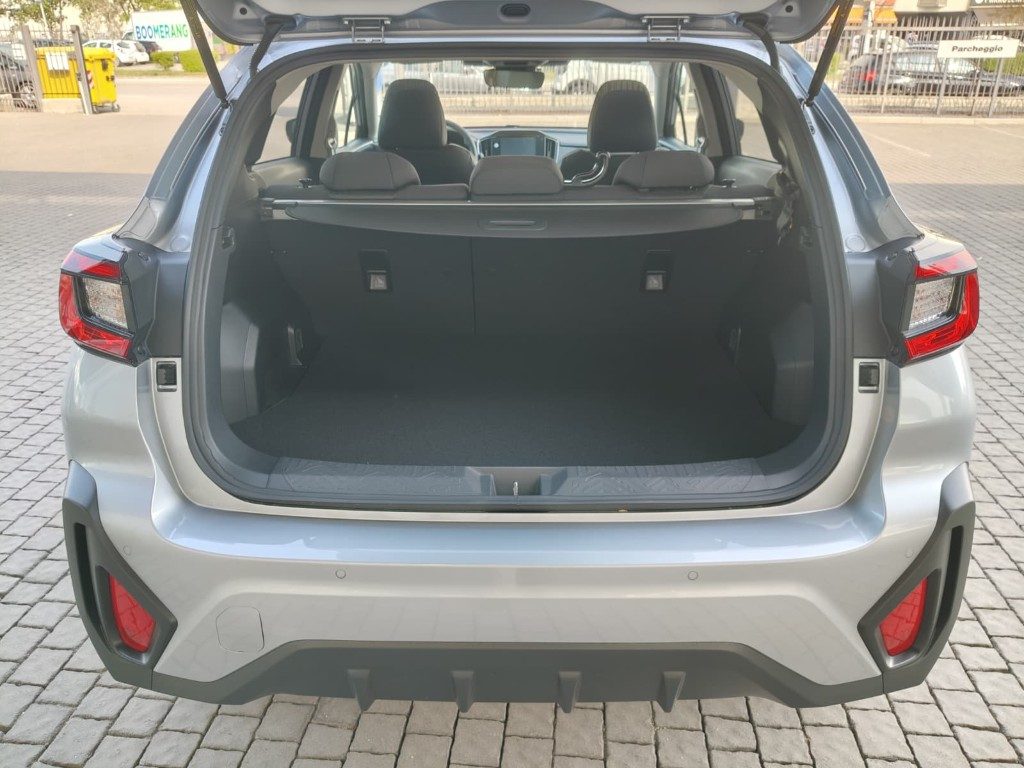 SUBARU Crosstrek 2.0i e-Boxer MHEV CVT Lineartronic Style Xtra - Grid Foto 11