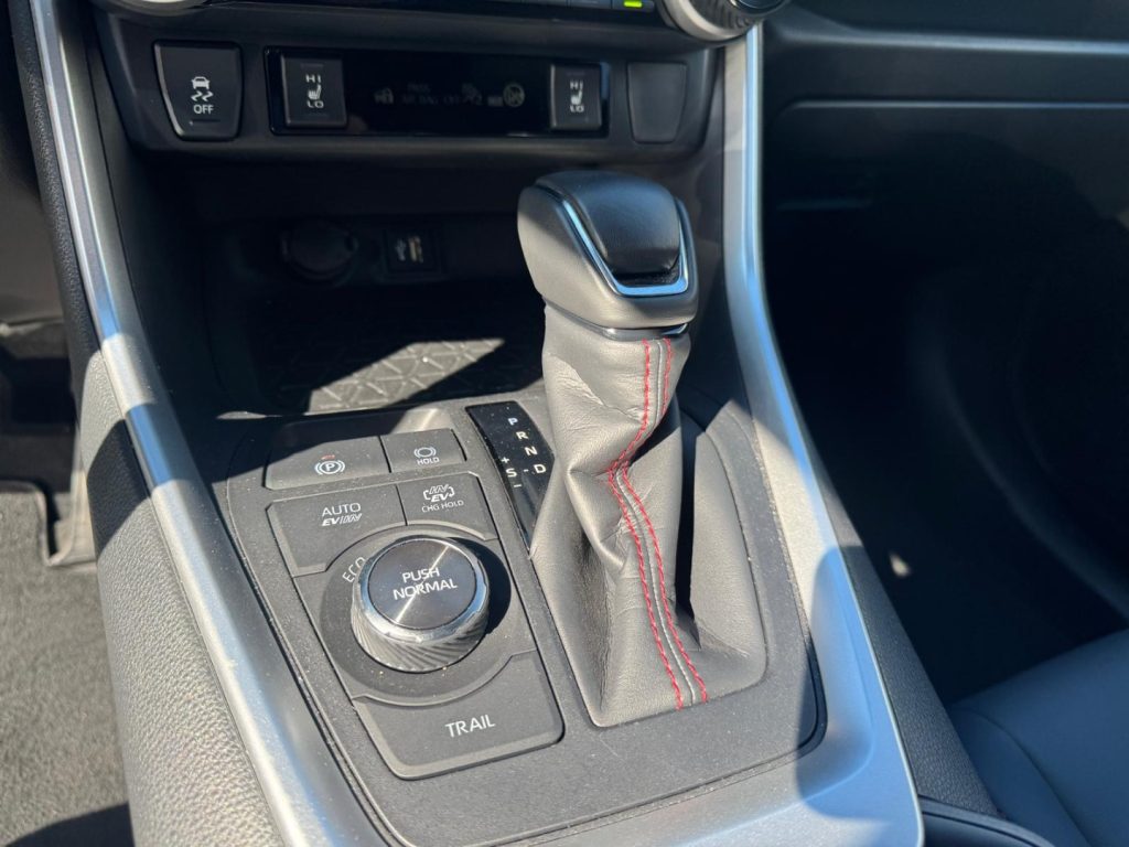 SUZUKI Across 2.5 Plug-in Hybrid E-CVT 4WD Top - 10