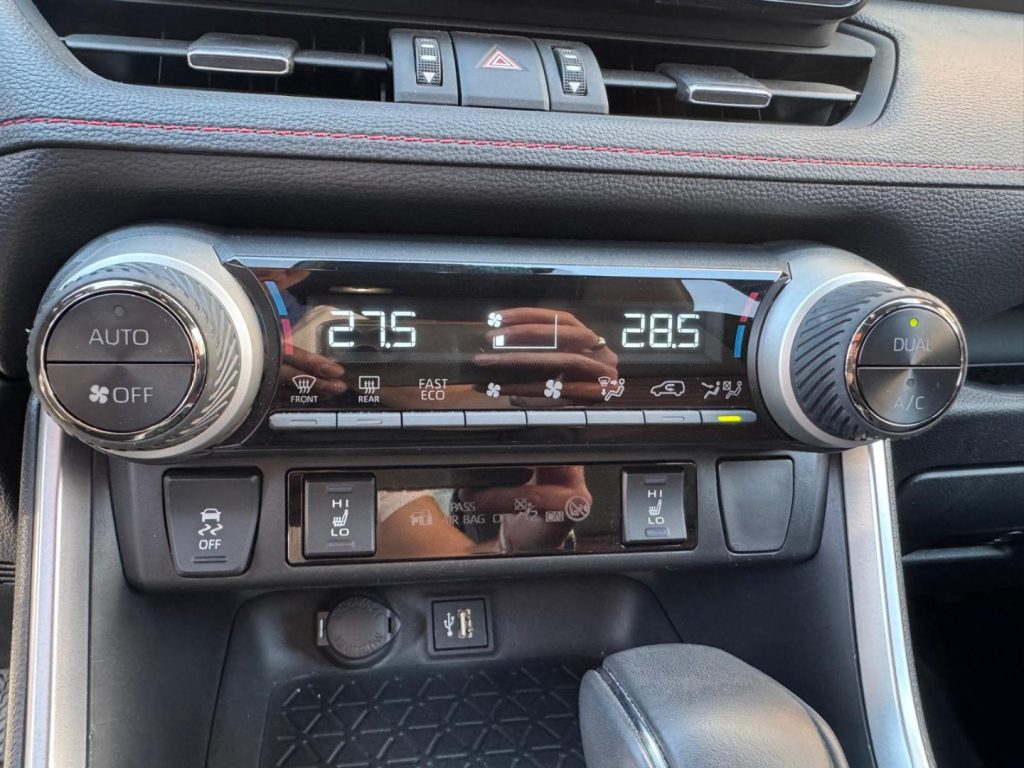 SUZUKI Across 2.5 Plug-in Hybrid E-CVT 4WD Top - 19