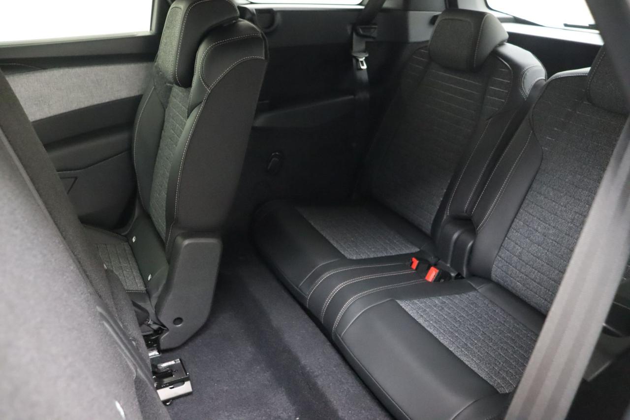 PEUGEOT 5008 Hybrid 145 e-DCS6 Allure - 21