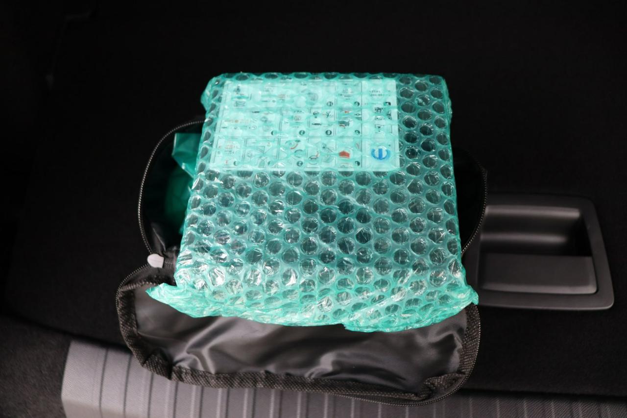 PEUGEOT 5008 Hybrid 145 e-DCS6 Allure - 23