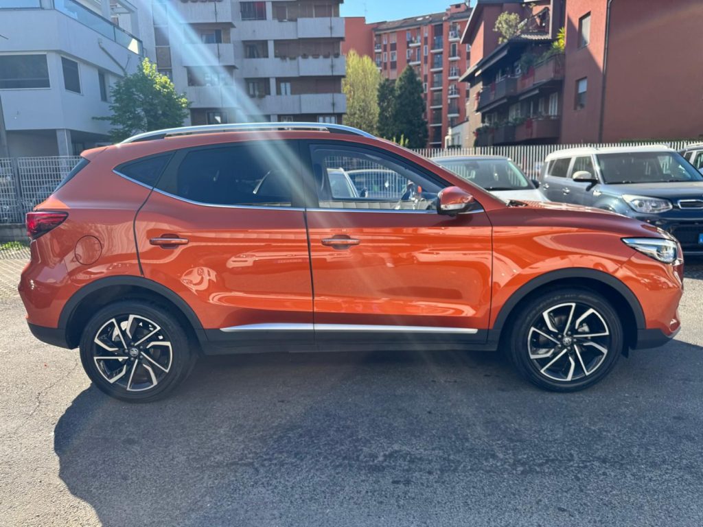 MG ZS 1.5 VTi-tech LUXURY - 5