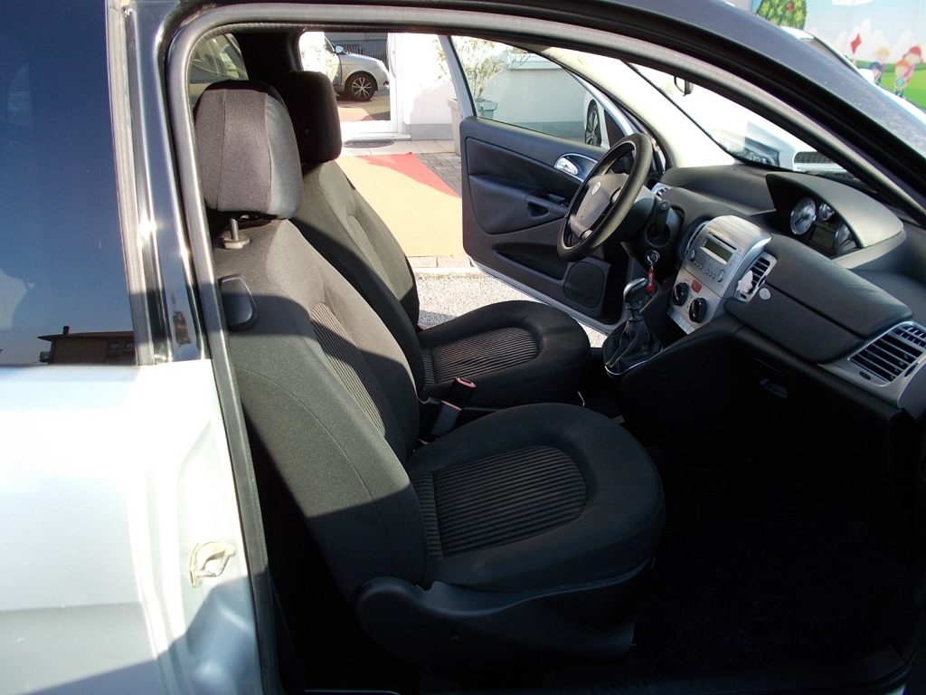 LANCIA Ypsilon 1.4 Argento Ecochic GPL - 6