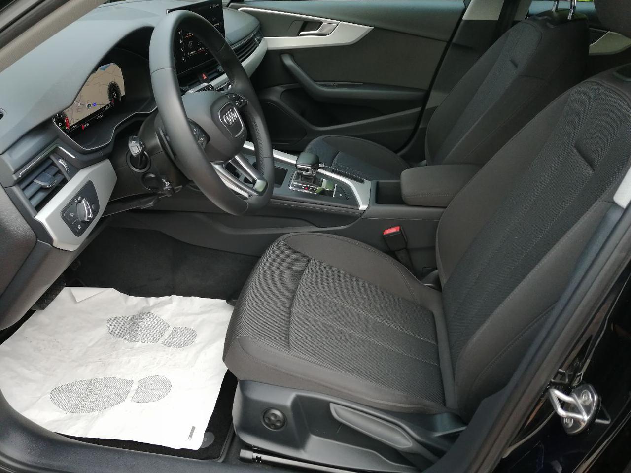 AUDI A4 Avant 40 TDI S tronic Business Advanced - 5