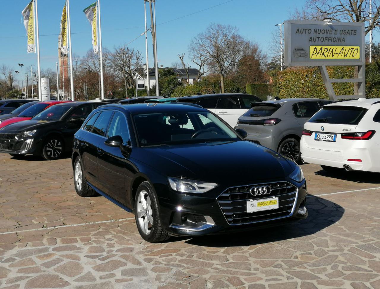 AUDI A4 Avant 40 TDI S tronic Business Advanced - 4