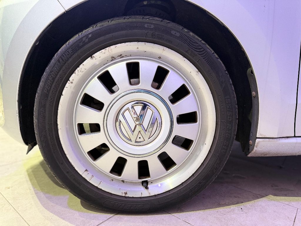 VOLKSWAGEN up! 1.0 75 CV 3 porte high up! - 19