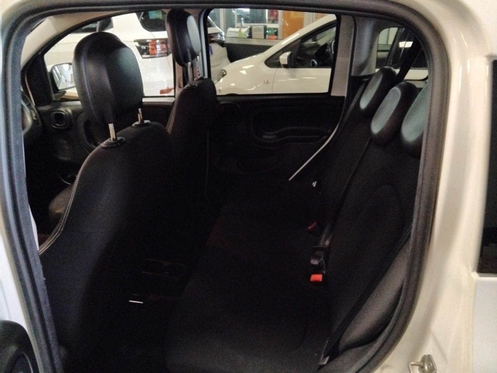 FIAT Panda Cross 1.0 Hybrid - 7