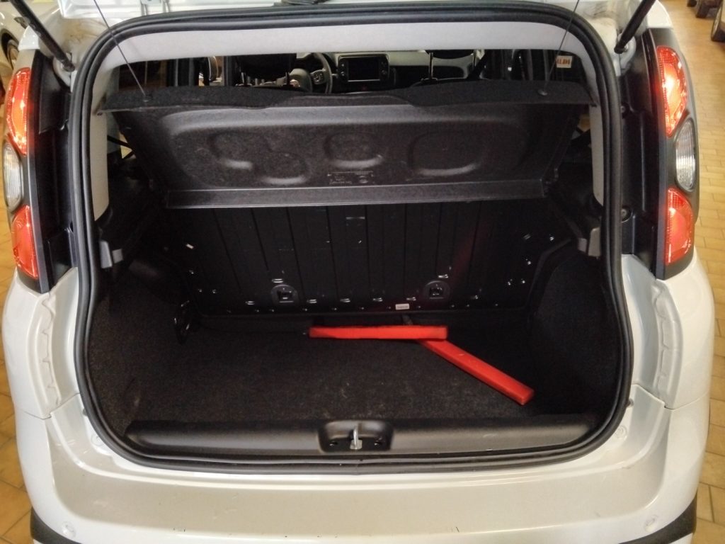 FIAT Panda Cross 1.0 Hybrid - 11