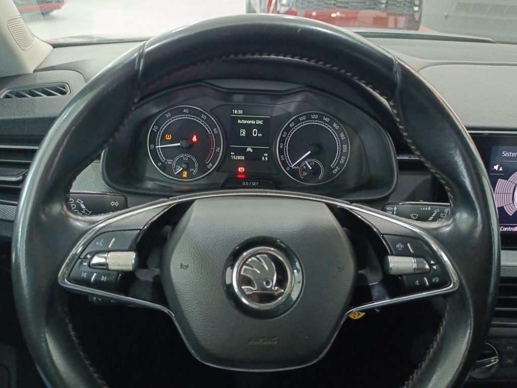 SKODA Kamiq 1.0 G-Tec Ambition - 18