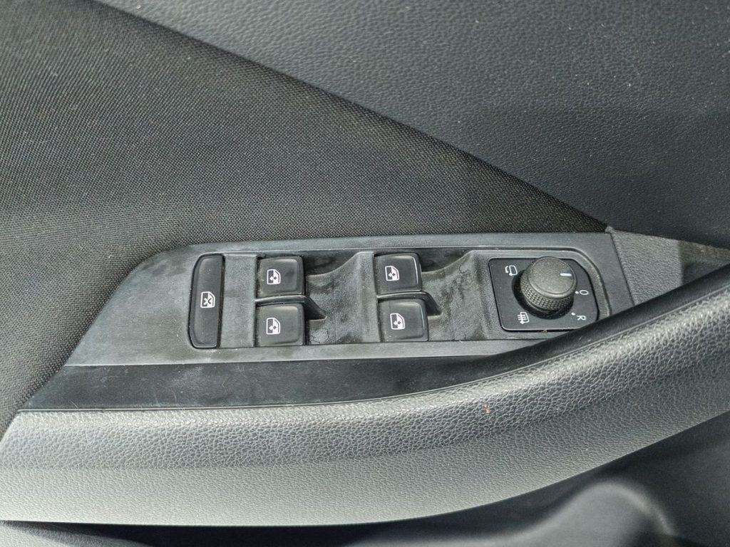 SKODA Kamiq 1.0 G-Tec Ambition - 21