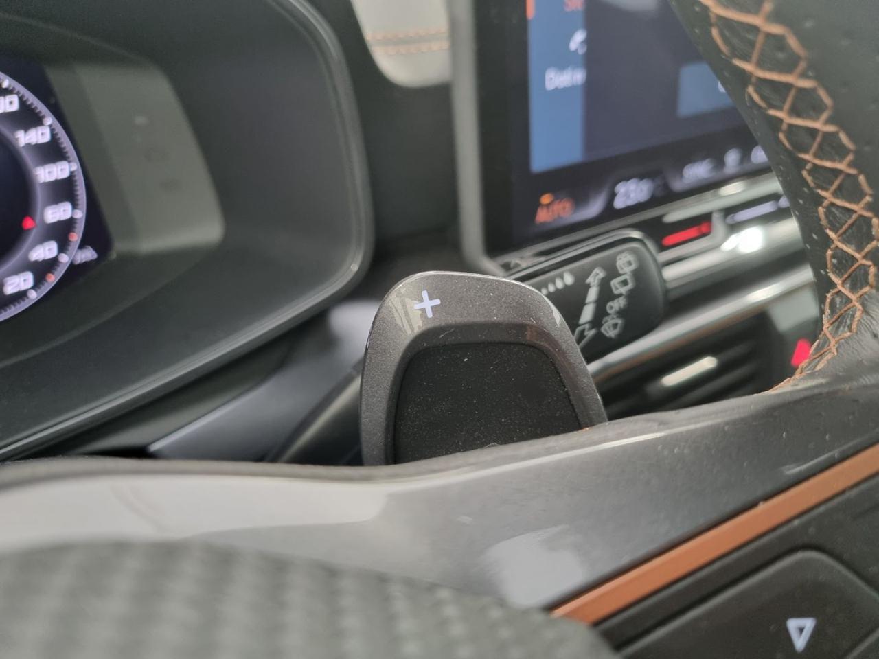 CUPRA Leon 1.5 Hybrid 150 CV DSG - 44