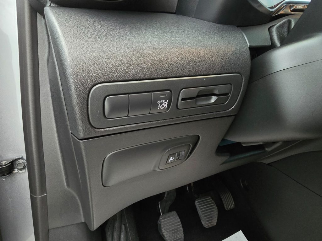 CITROEN C3 Aircross PureTech 110 S&S Plus - 19