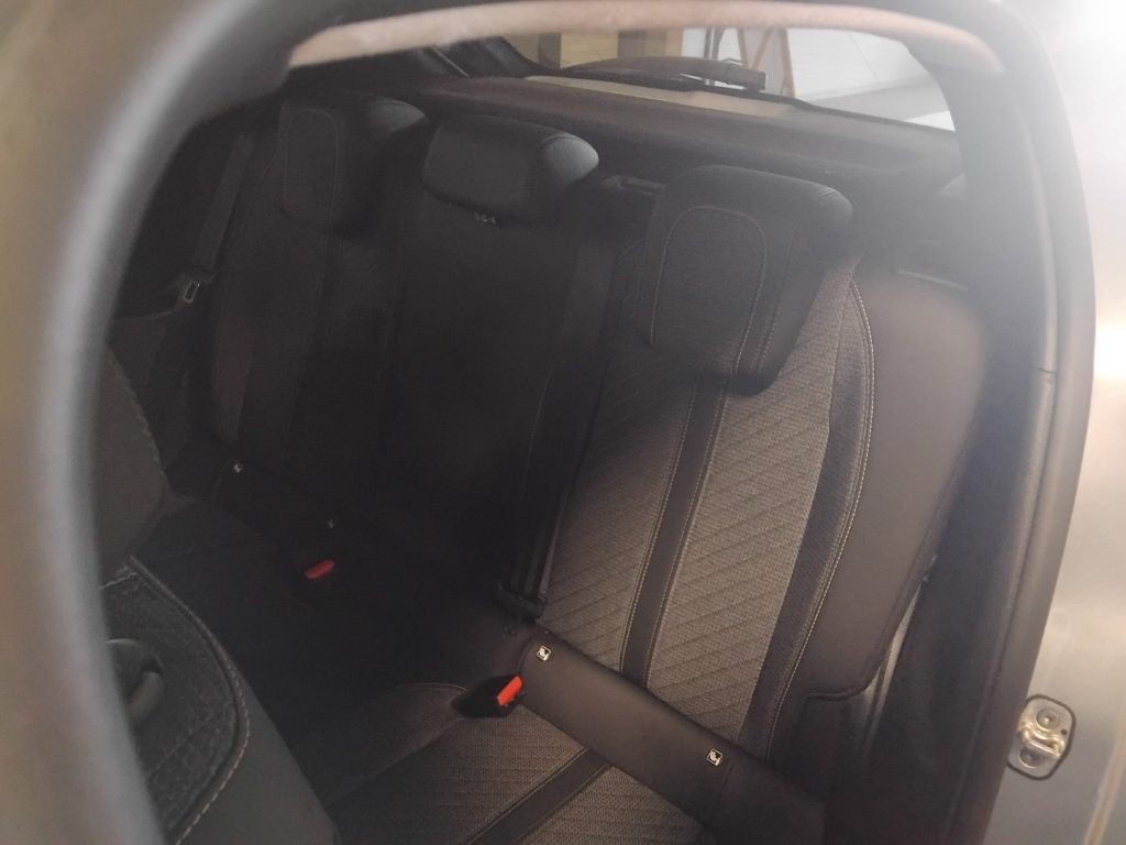 PEUGEOT 208 100 CV 5 porte Allure Puretech - 8