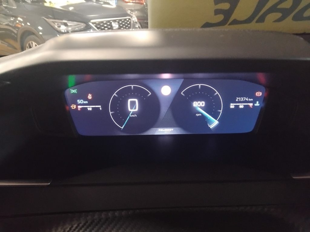 PEUGEOT 208 100 CV 5 porte Allure Puretech - 25