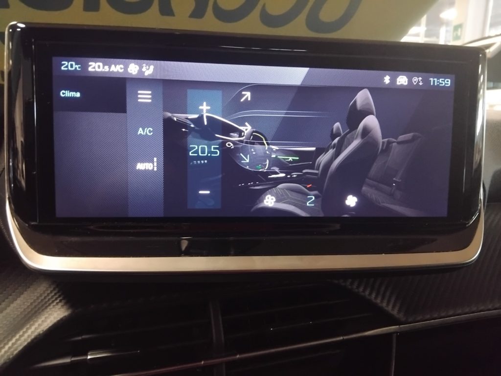 PEUGEOT 208 100 CV 5 porte Allure Puretech - 27