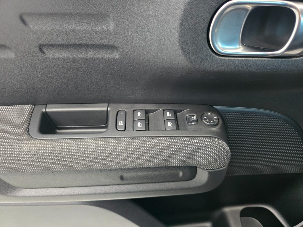 CITROEN C3 Aircross PureTech 110 S&S Plus - 17