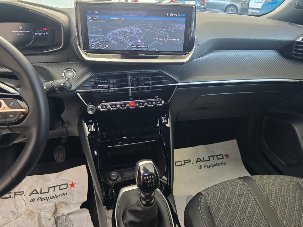 PEUGEOT 2008 PureTech 100 S&S Allure - 16