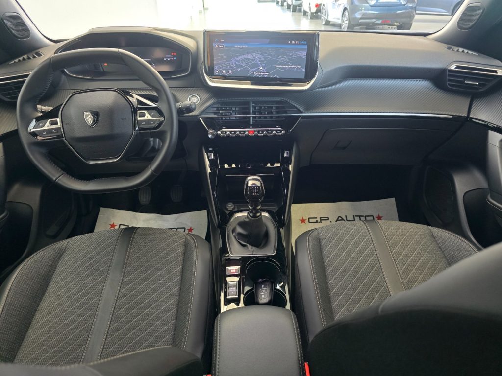 PEUGEOT 2008 PureTech 100 S&S Allure - 9