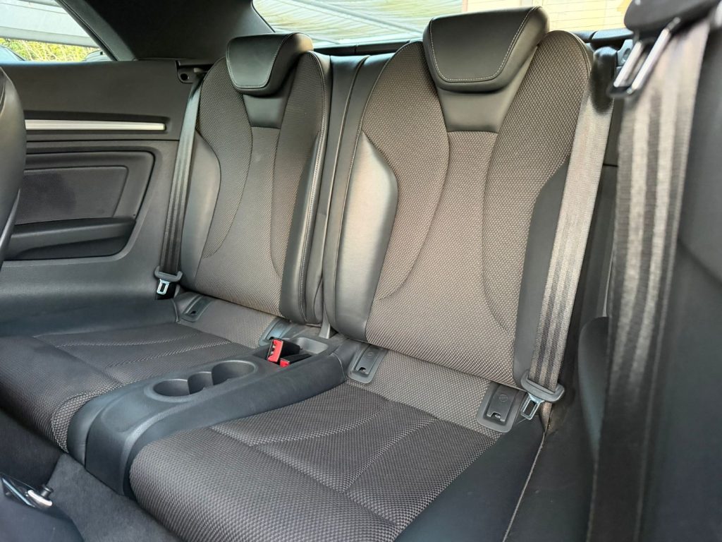 AUDI A3 Cabrio 2.0 TDI AUTOMATICA - 15