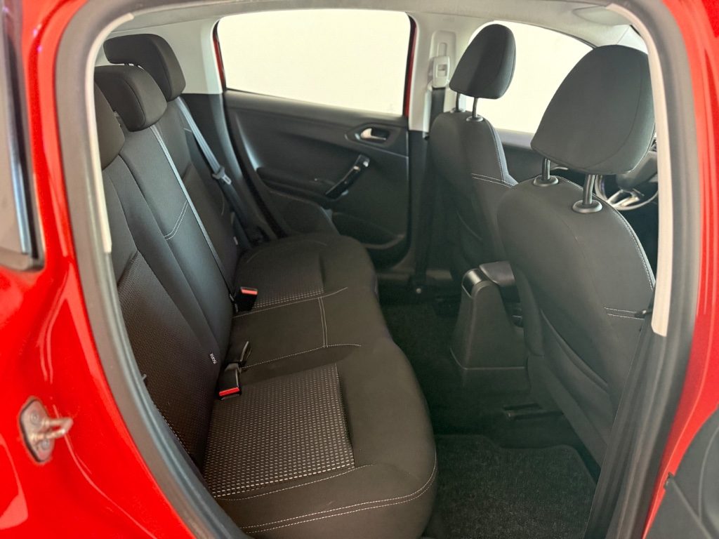 PEUGEOT 208 1° serie BlueHDi 75 5 porte Allure - 7