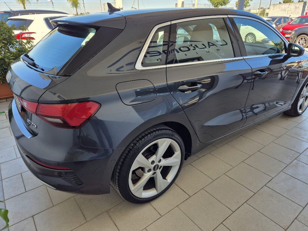 AUDI A3 SPB 30 TDI S tronic Business - 3