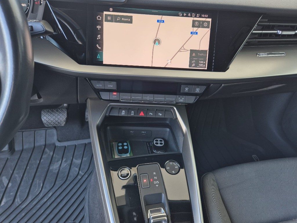 AUDI A3 SPB 30 TDI S tronic Business - 8