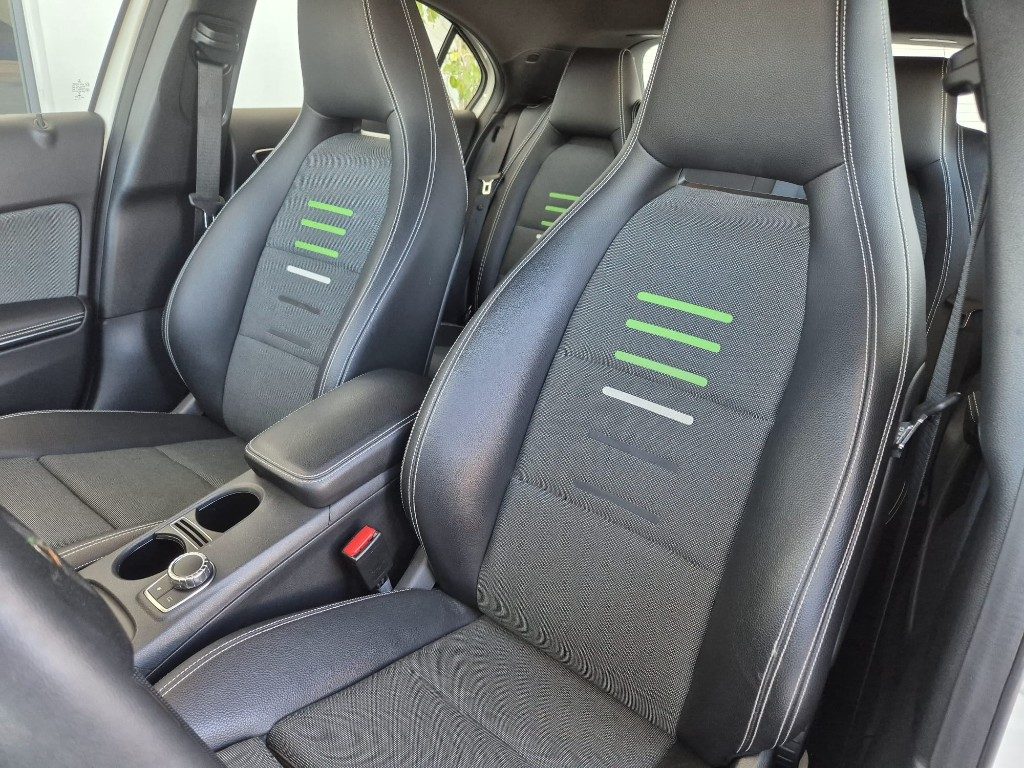 MERCEDES-BENZ A 160 d Automatic Premium - 7