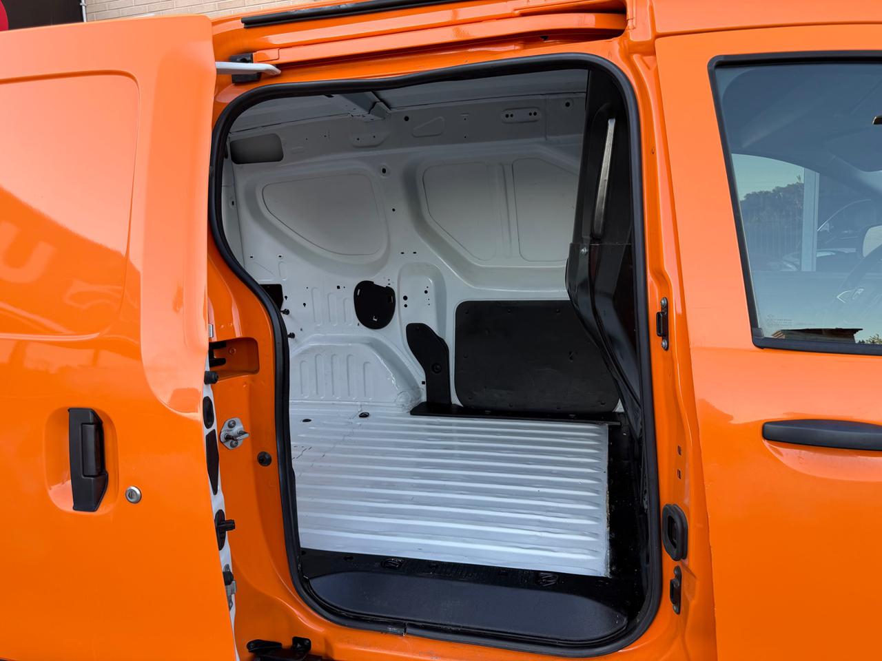 DACIA Dokker 1.6 8V 100CV Start&Stop GPL Furgone - 9