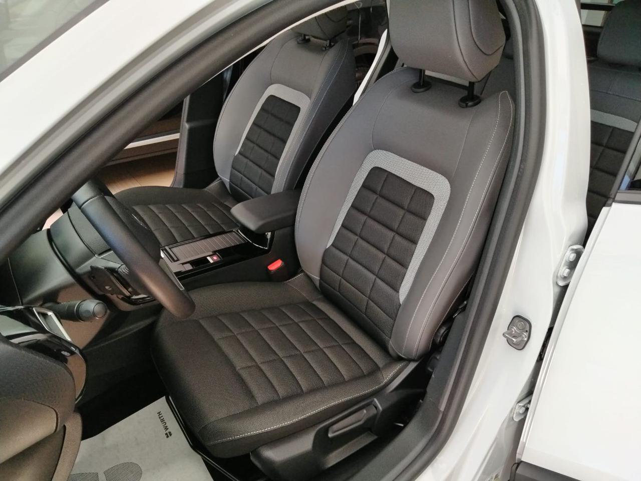 CITROEN C4 PureTech 130 S&S EAT8 Plus - 7