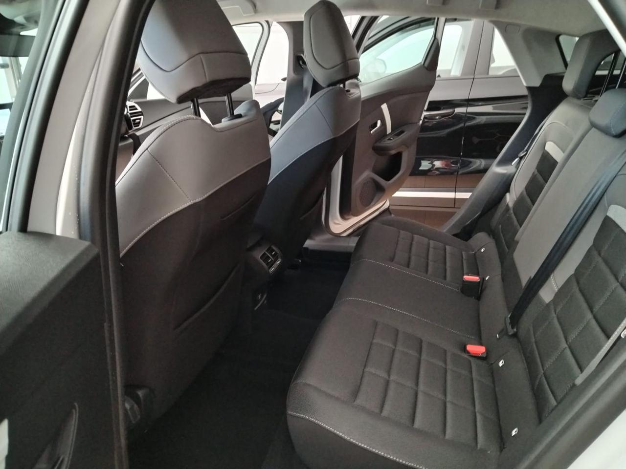 CITROEN C4 PureTech 130 S&S EAT8 Plus - 19