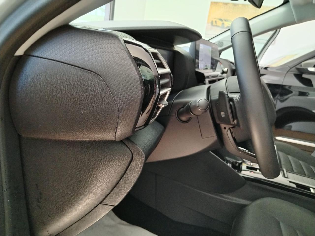 CITROEN C4 PureTech 130 S&S EAT8 Plus - 18