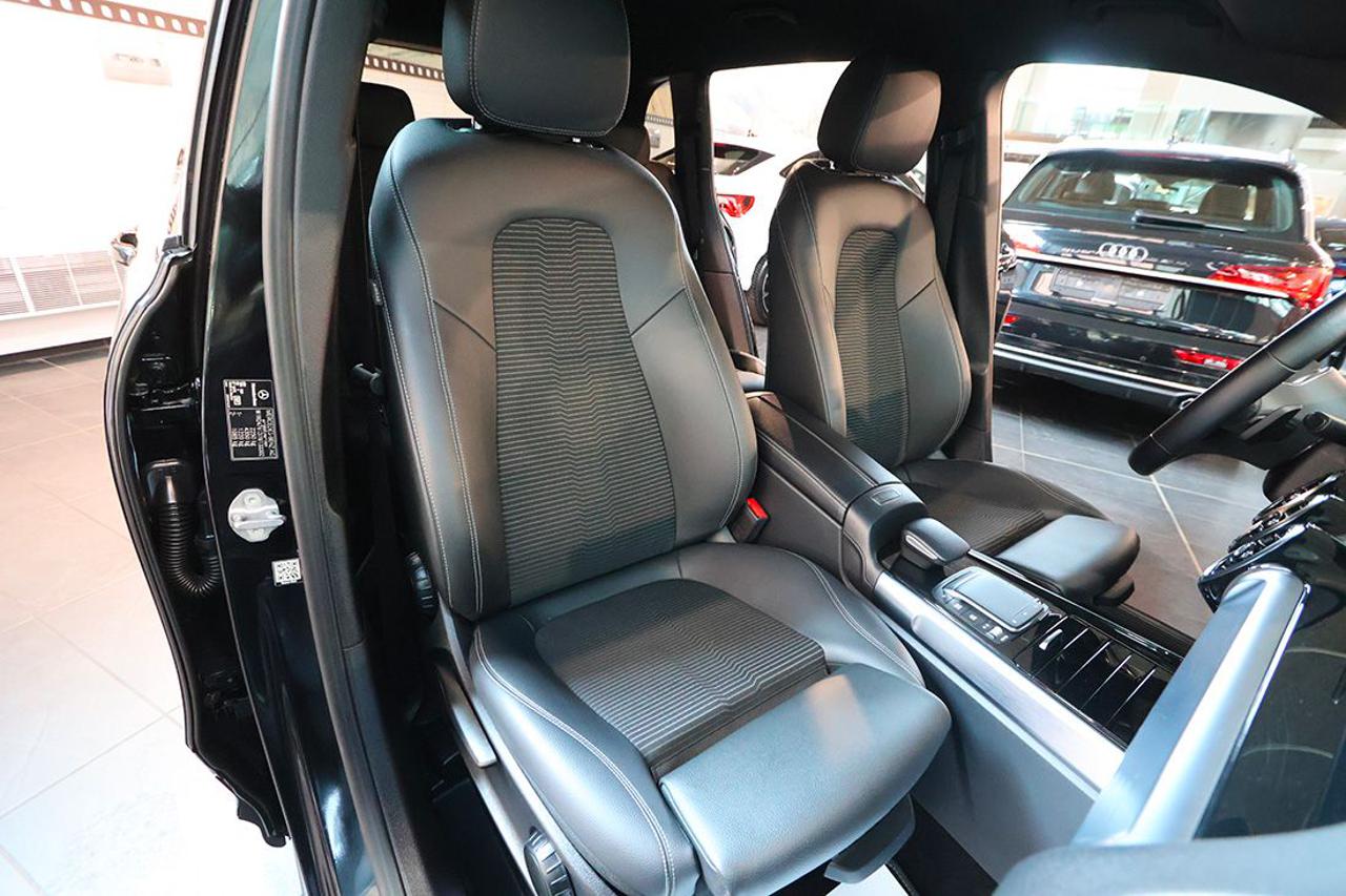 MERCEDES-BENZ GLB 200 d Automatic 4Matic Sport Plus - 17