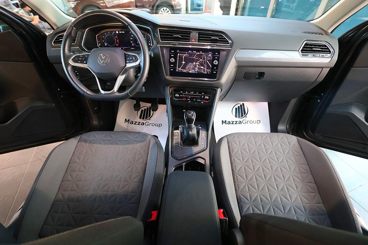 VOLKSWAGEN Tiguan 1.5 TSI ACT Life - 14