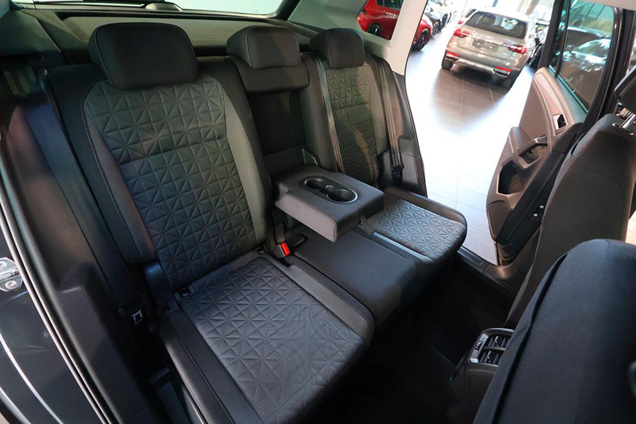 VOLKSWAGEN Tiguan 1.5 TSI ACT Life - 19